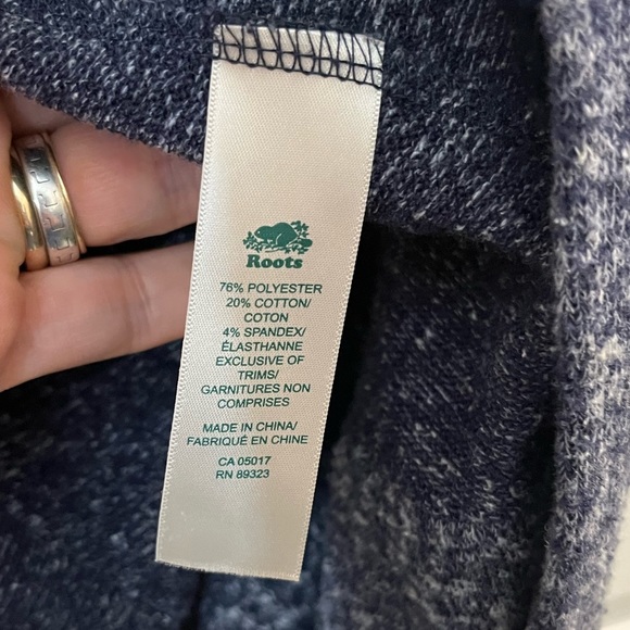 Roots Canada Open Front  Waterfall Cardigan Sz M Heathered Gray With Pockets - Picture 3 of 11